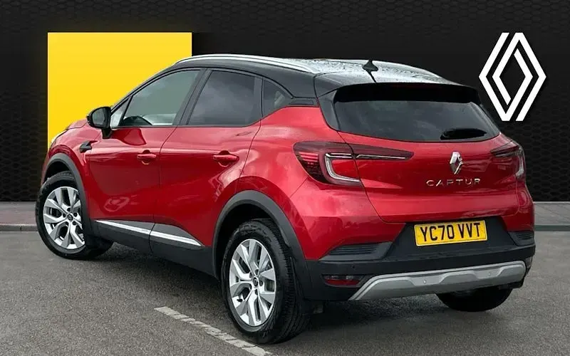 Używany Renault Captur Iconic 101 KM (74 kW) 2020 Czarny SUV