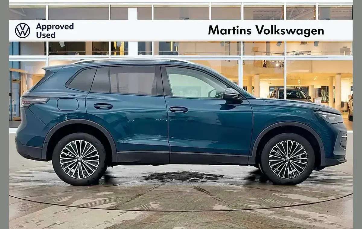 Used VW Tiguan Match 204 HP (150 kW) 2025 Blue SUV