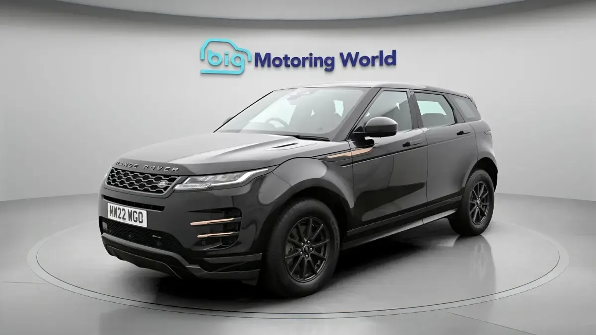 Begagnad Land Rover Range Rover evoque R-Dynamic 166 HK (122 kW) 2022 Svart SUV