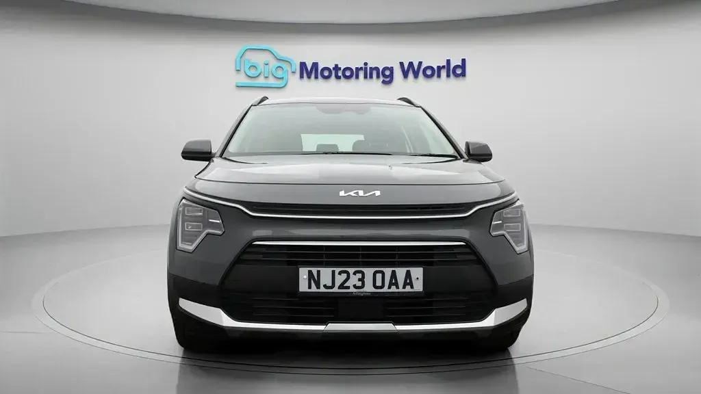 Used Kia Niro 139 HP (102 kW) 2023 Grey SUV