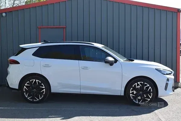 Usado Cupra Terramar VZ2 272 CV (200 kW) 2025 Blanco SUV