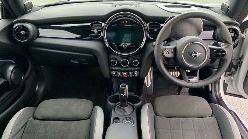 Used Mini John Cooper Works Hatch 228 HP (167 kW) 2022 Silver Hatchback