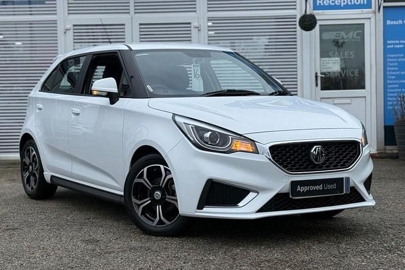 Used MG MG3 Exclusive 106 HP (77 kW) 2023 White Hatchback