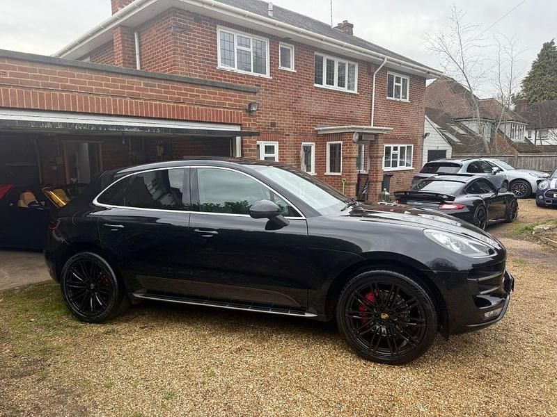 Used Porsche Macan Turbo 400 HP (294 kW) 2014 Black SUV