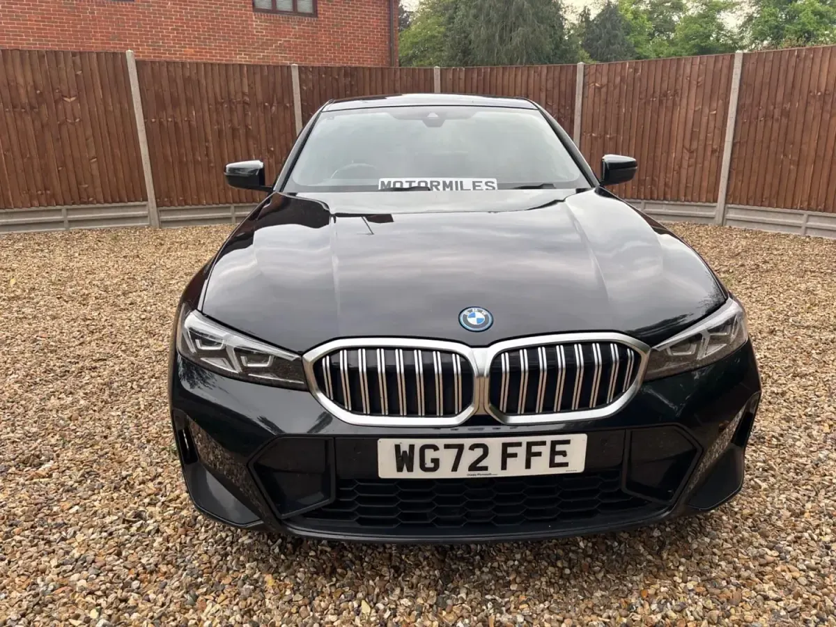 Usado BMW 330e M Sport 288 CV (211 kW) 2023 Negro Berlina