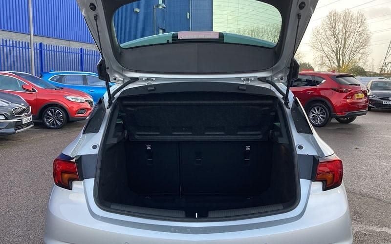 Used Vauxhall Astra 136 HP (100 kW) 2019 Hatchback