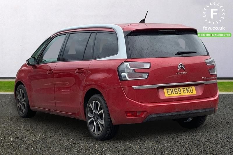 Used Citroën Grand C4 Picasso Flair 130 HP (95 kW) 2019 Red MPV
