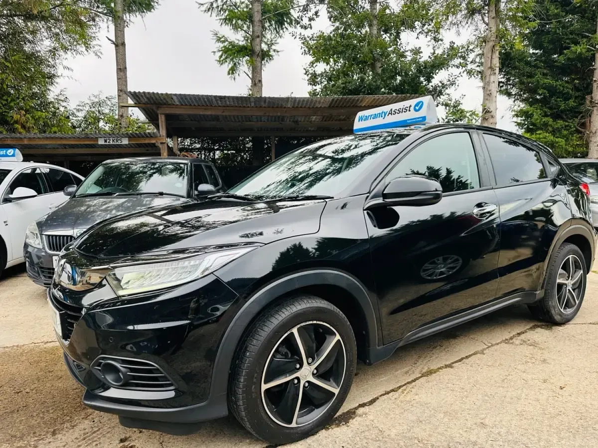 Second-hand Honda HR-V SE 120 CP (88 kW) 2019 Negru SUV