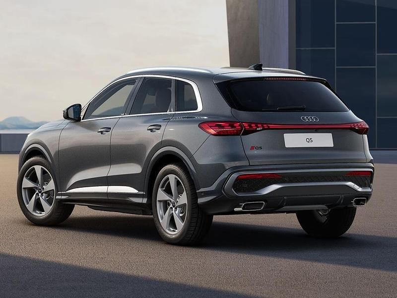 New Audi Q5 S-Line 2026 Grey SUV