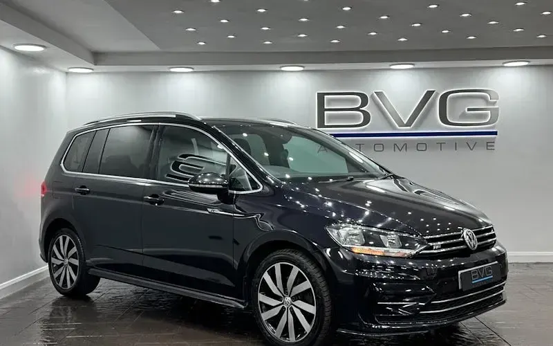 Usado VW Touran R-line 190 HP (139 kW) 2017 Monovolume