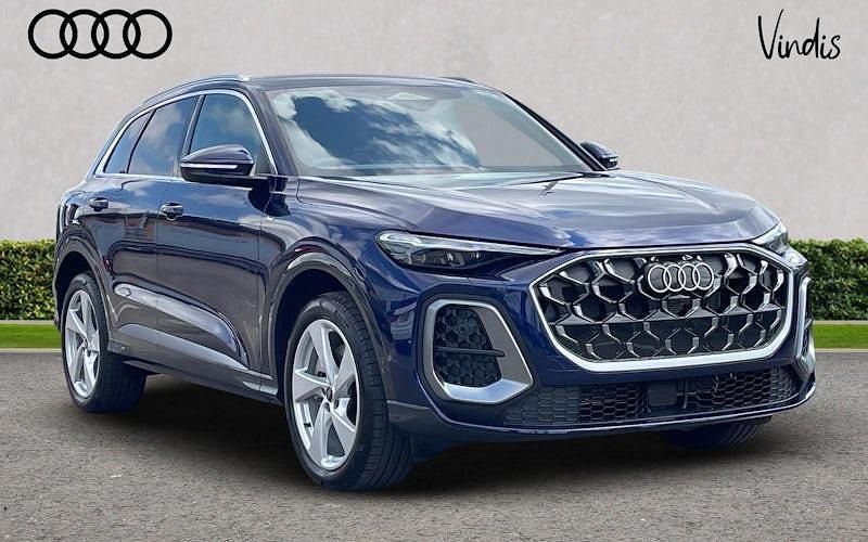 New 2025 Audi Q5 S-Line SUV | £57,710 (A bit pricey) - Image 1/4