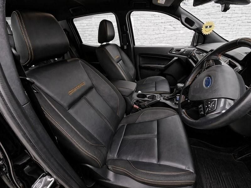 Begagnad Ford Ranger Wildtrack 210 HK (154 kW) 2021 Svart Pickup
