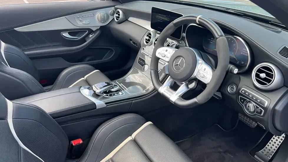 Used Mercedes C63S AMG Premium Plus 510 HP (375 kW) 2022 Hightech silver metallic Cabriolet
