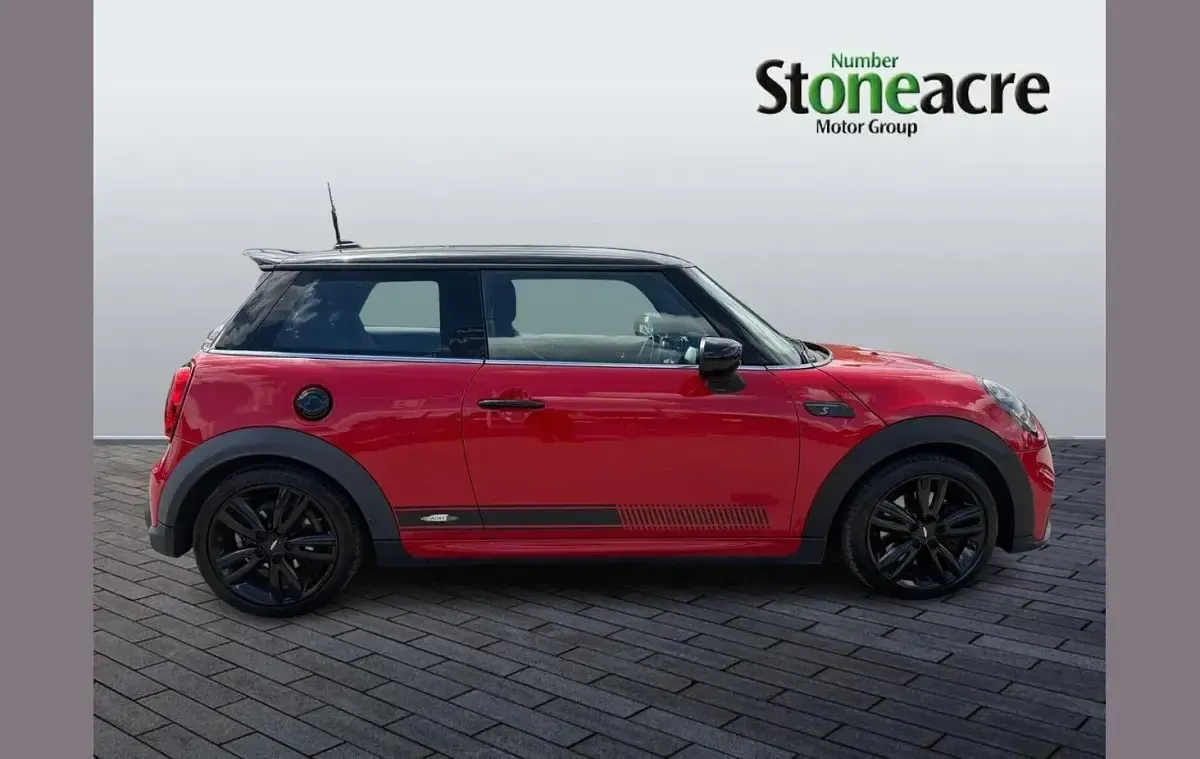 Used Mini Cooper S Sport 176 HP (129 kW) 2021 Red Hatchback