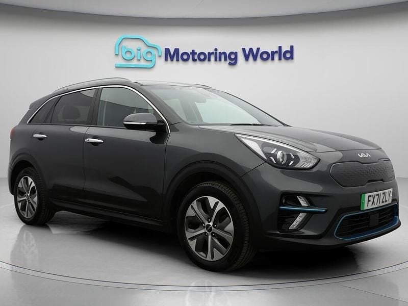 Grey Used 2021 Kia e-Niro SUV | £12,600 (Super price) - Image 1/4