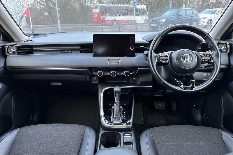 Usado Honda HR-V Advance 131 HP (96 kW) 2023 Cinzento SUV
