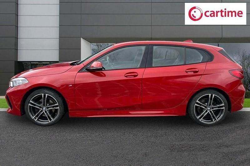 Used BMW 118 M Sport 140 HP (102 kW) 2021 Red Hatchback