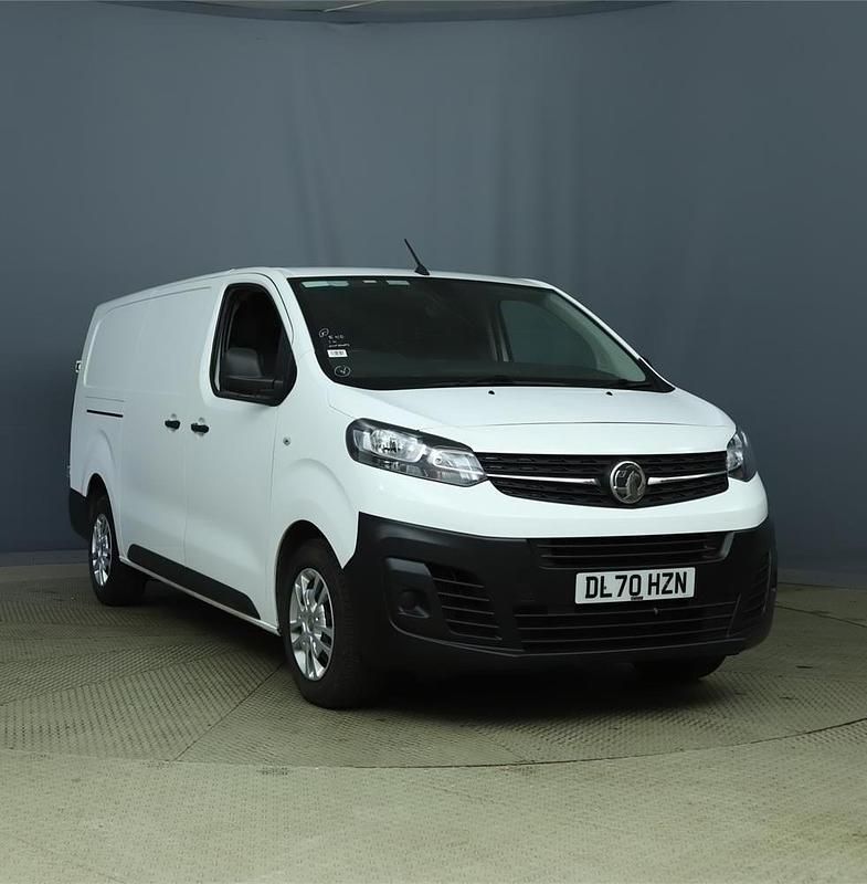 White Used 2020 Vauxhall Vivaro Sportive Van | £9,995 (Fair price) - Image 1/1