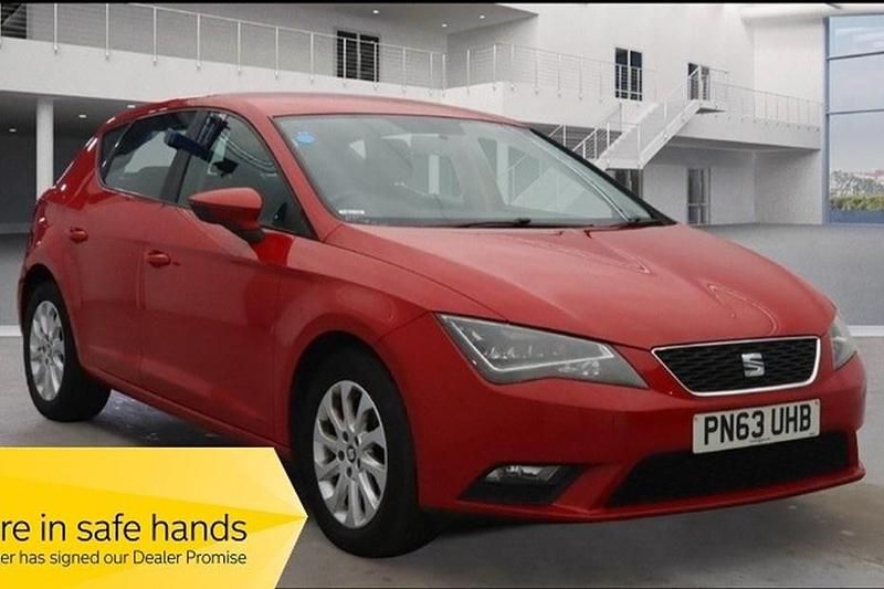 Used Seat Leon SE 110 HP (80 kW) 2013 Red Hatchback