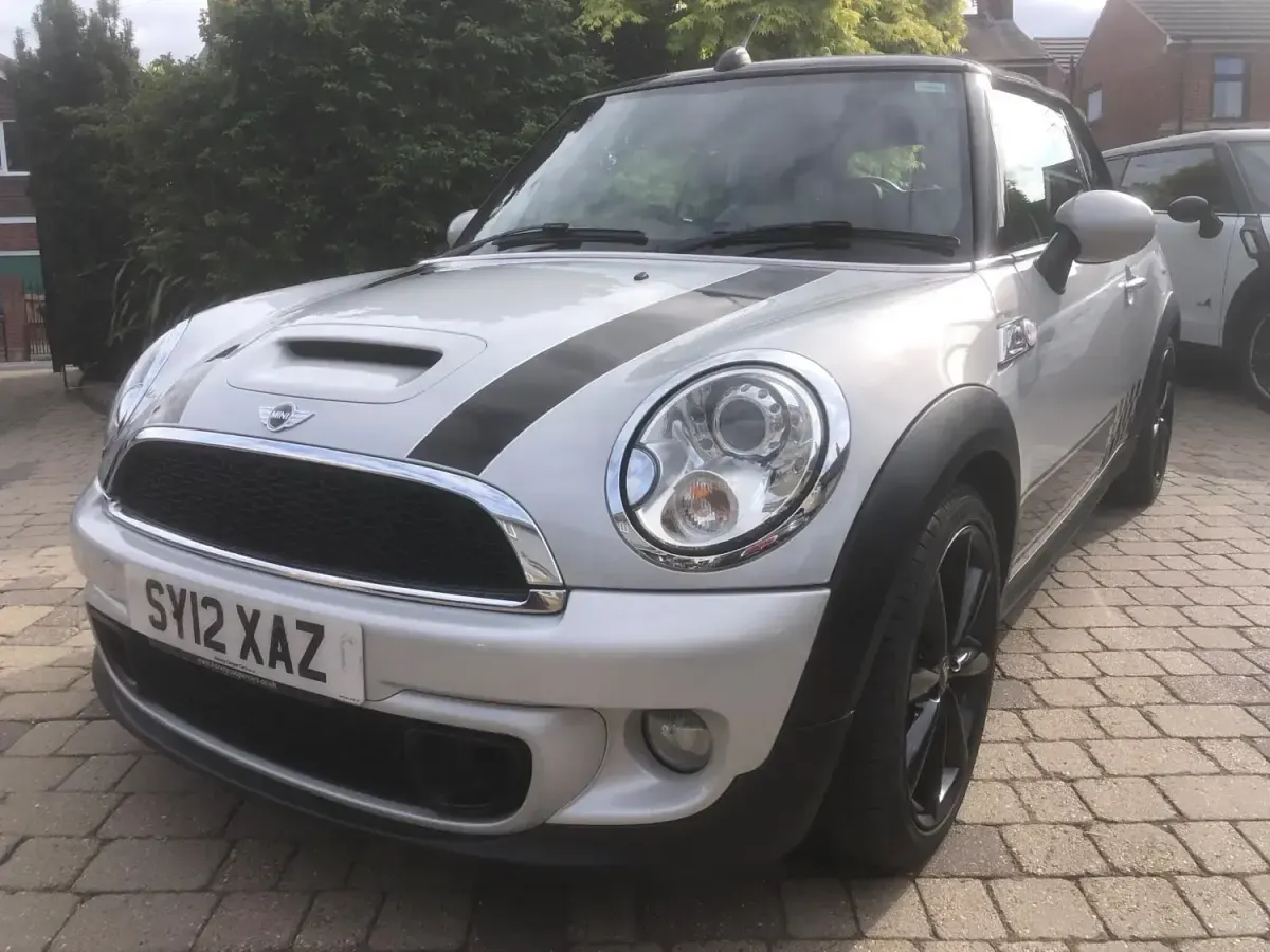 Used Mini Cooper S Cabriolet 184 HP (135 kW) 2012 Silver Cabriolet