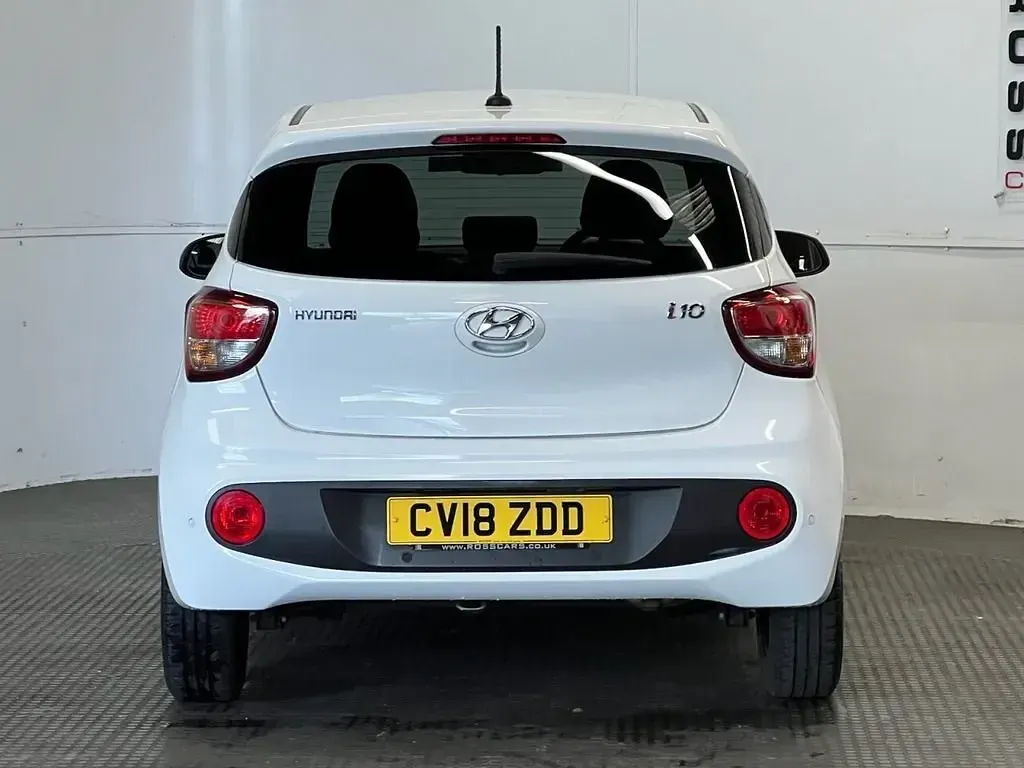 Używany Hyundai i10 GO! 67 KM (49 kW) 2018 Biały Hatchback