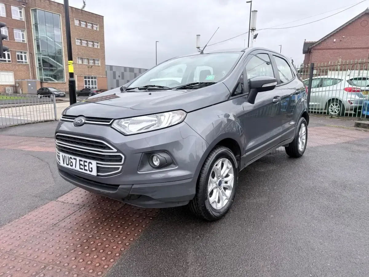 Używany Ford Ecosport Zetec 2017 Szary SUV