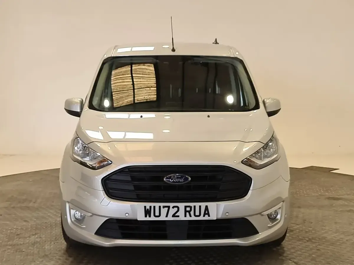 Used Ford Transit Connect Limited 120 HP (88 kW) 2022 Silver MPV