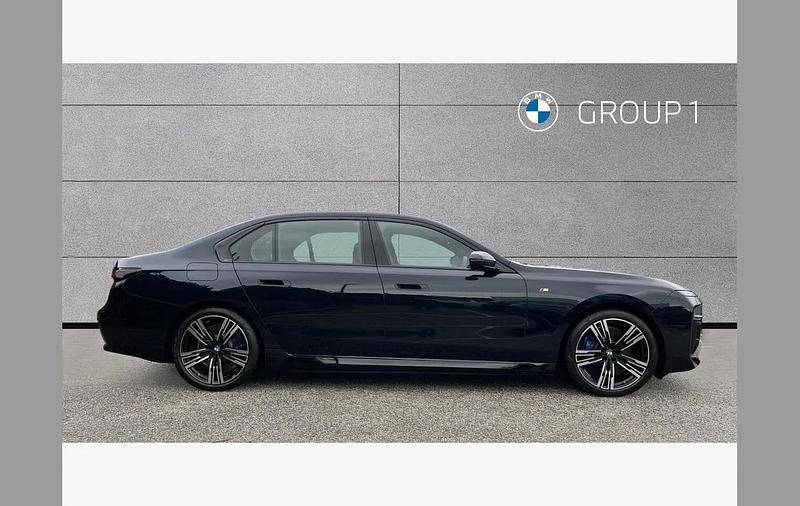 Used BMW i7 M Sport 330 kW (449 HP) 2026 Black Sedan