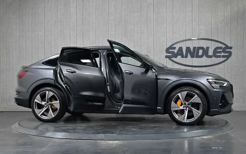 Used Audi e-tron Sportback 300 kW (408 HP) 2022 Grey SUV
