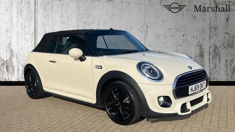 White Used 2019 Mini Cooper Sport Hatchback | £14,176 (A bit pricey) - Image 1/4