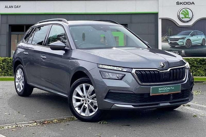 Graphite grey metallic Used 2023 Skoda Kamiq SE Drive SUV | £18,699 (Good price) - Image 1/4