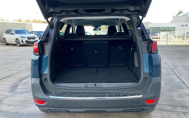 Used Peugeot 5008 Allure+ 131 HP (96 kW) 2023 Blue SUV