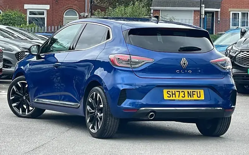 Used Renault Clio Techno 90 HP (66 kW) 2025 Hatchback