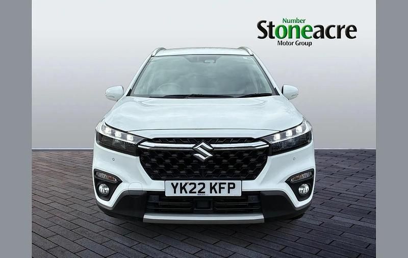 Used Suzuki SX4 S-Cross 127 HP (93 kW) 2022 White SUV