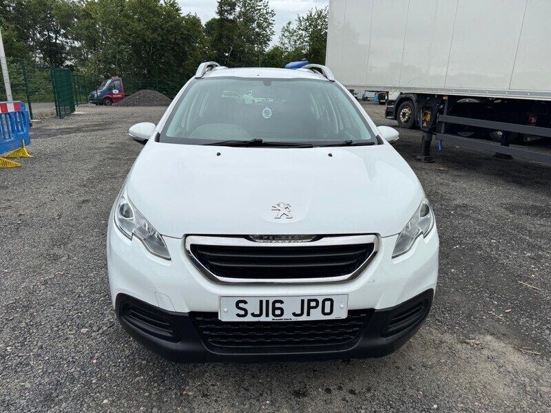 White Used 2016 Peugeot 2008 Access SUV | £3,899 (Good price) - Image 1/4