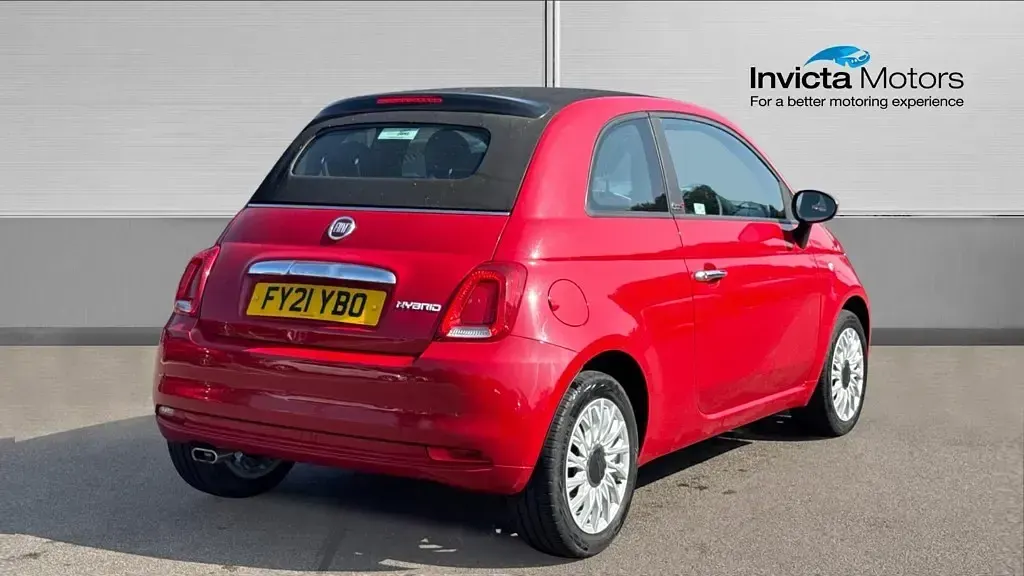 Used Fiat 500 Lounge 68 HP (50 kW) 2021 Red Cabriolet