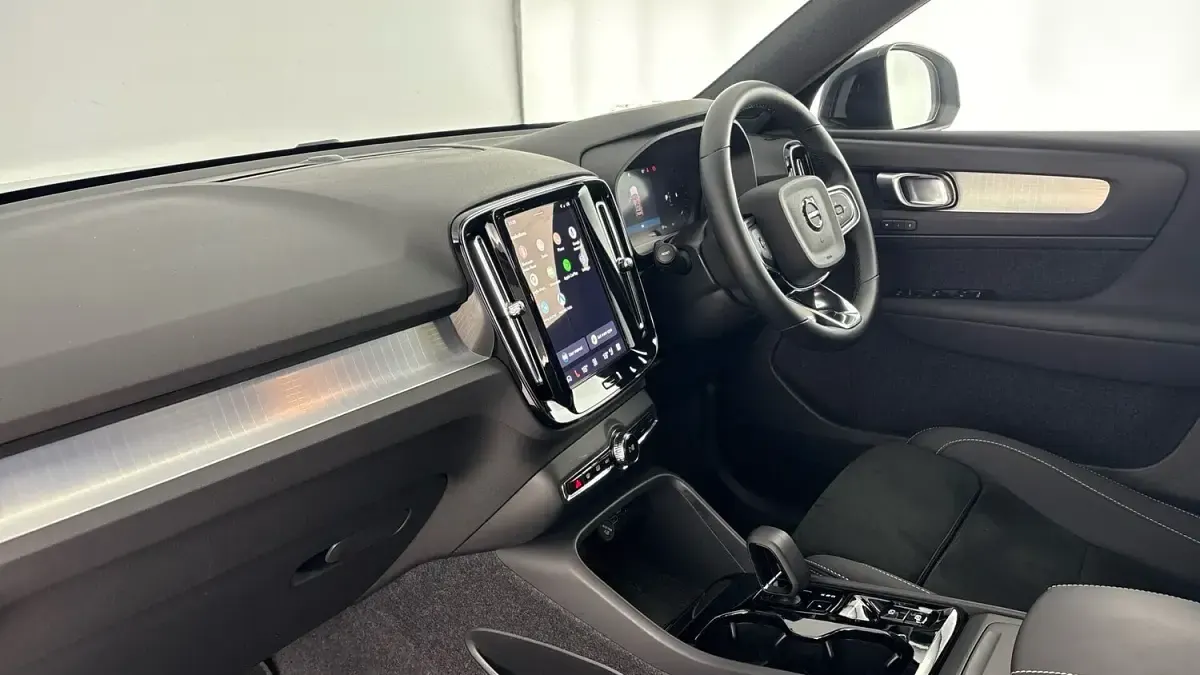 Used Volvo XC40 Plus 2025 Grey SUV