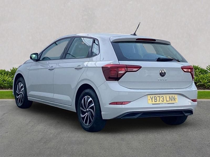 Used VW Polo Life 80 HP (58 kW) 2023 Grey Hatchback