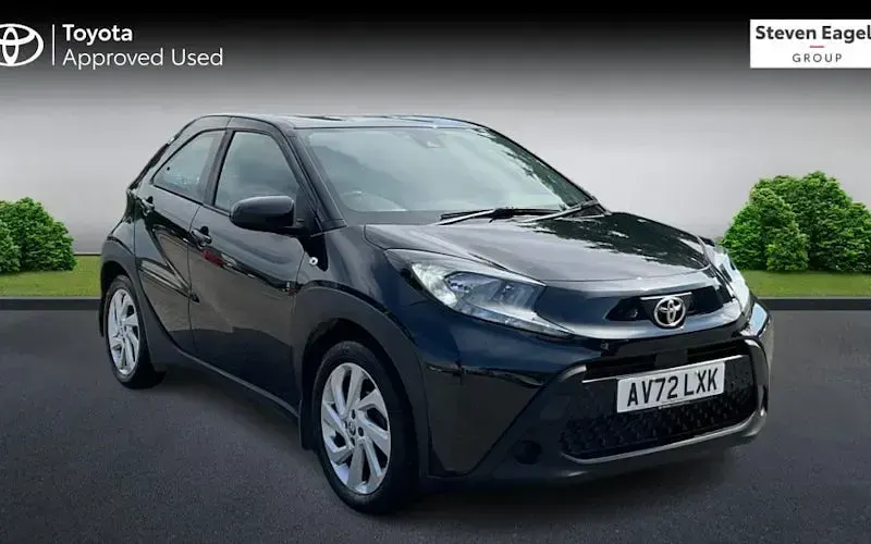Used Toyota Aygo X PURE 72 HP (52 kW) 2025 SUV