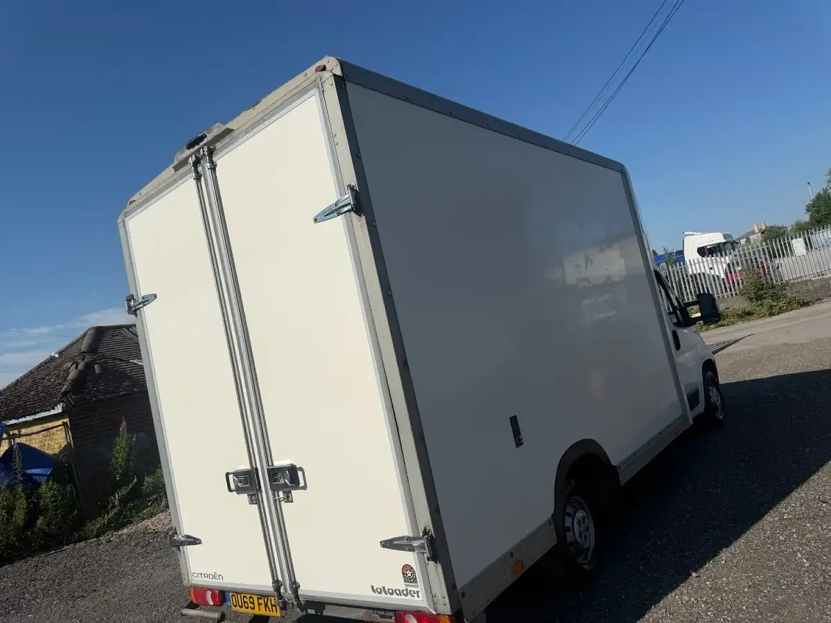 Used Citroën Relay 165 HP (121 kW) 2019 White Van