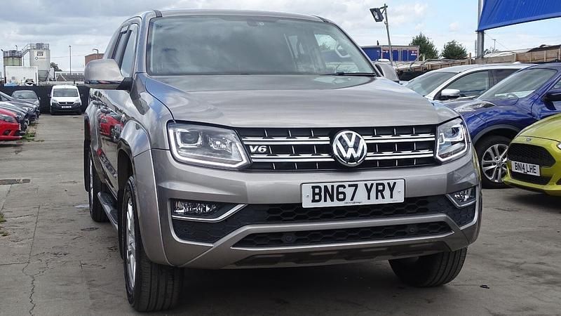Beige Used 2017 VW Amarok Highline Pickup | £15,995 (Fair price) - Image 1/3