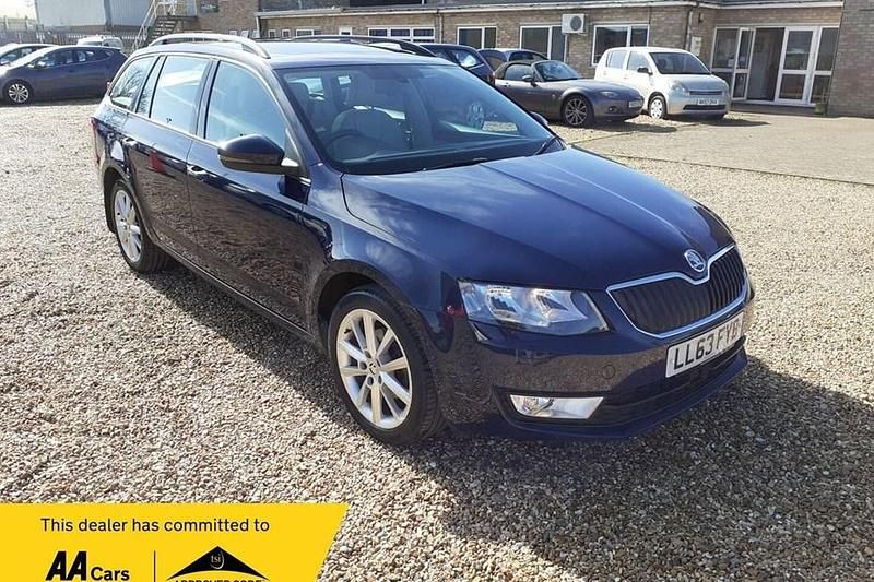 Used Skoda Octavia Elegance 2013 Blue Estate