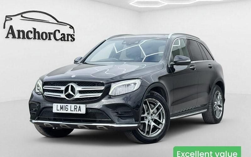 Used Mercedes GLC250 AMG Line Premium 204 HP (150 kW) 2018 Estate