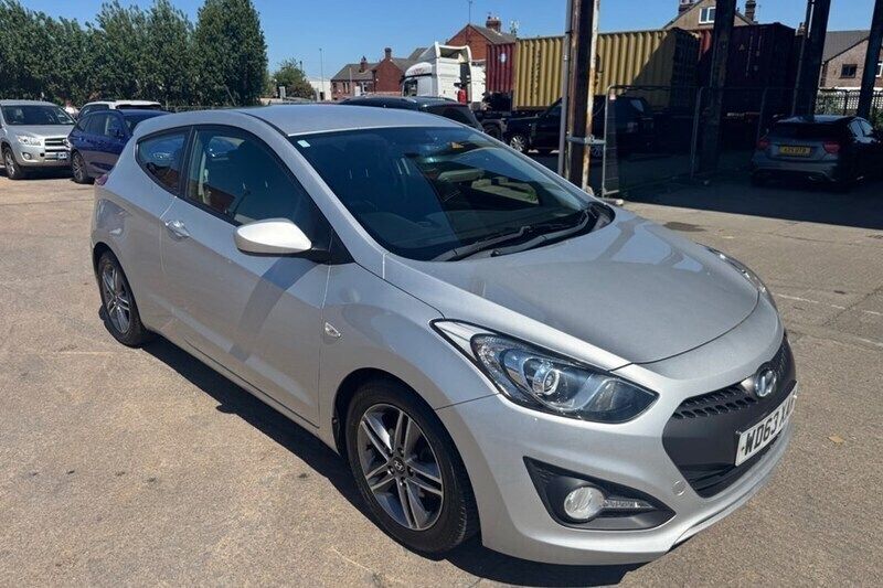 Silver Used 2014 Hyundai i30 Active Hatchback | £2,795 (Super price) - Image 1/1