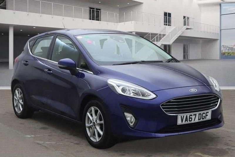 Used Ford Fiesta Zetec 100 HP (73 kW) 2018 Blue Hatchback