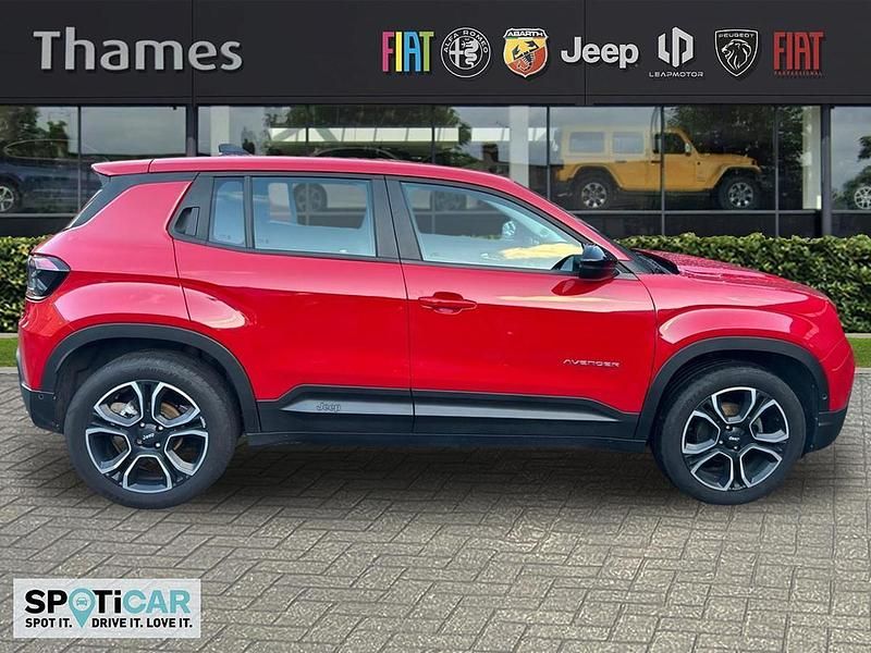 Red Used 2023 Jeep Avenger Altitude SUV | £15,495 (Fair price) - Image 1/3