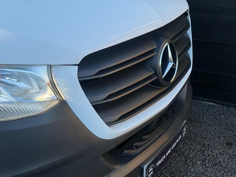 Begagnad Mercedes Sprinter Premium 2022 Vit Van