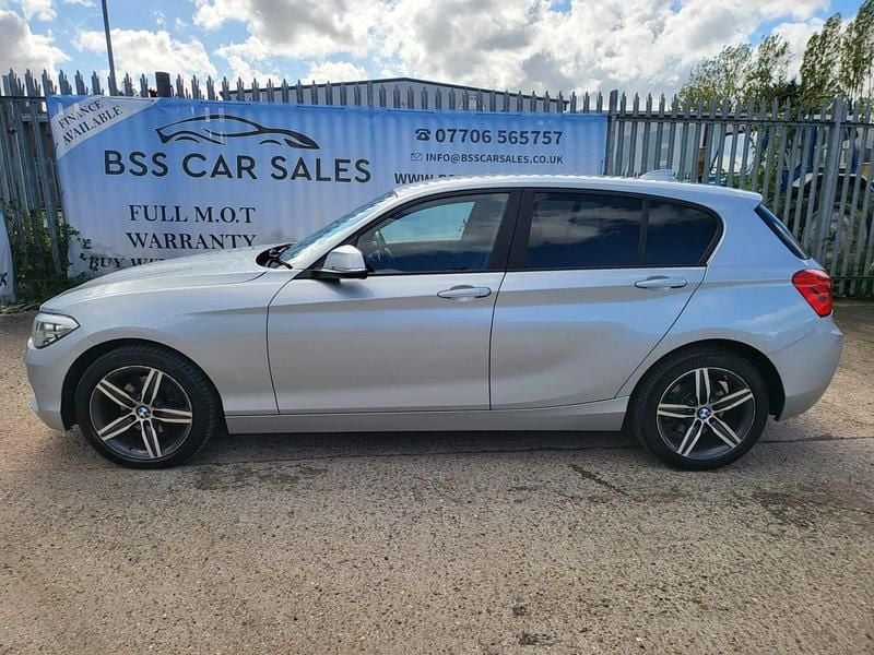 Used BMW 120 Sport Line 188 HP (138 kW) 2017 Silver Hatchback