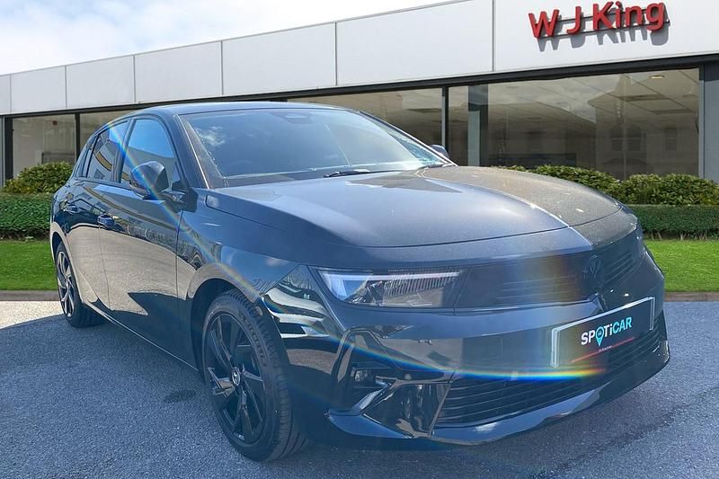 Used Vauxhall Astra S 130 HP (95 kW) 2024 Black Hatchback