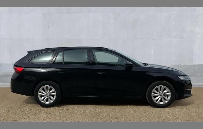 Used Skoda Octavia SE Technology 150 HP (110 kW) 2024 Black magic pearl effect Estate